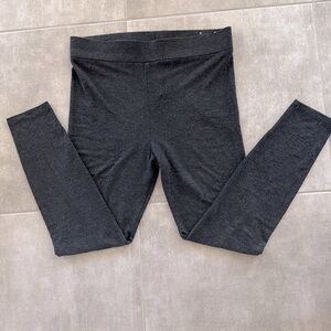 *Gently Worn* LOFT Lou & Grey Women's Gray Super Soft Leggings - Size L
